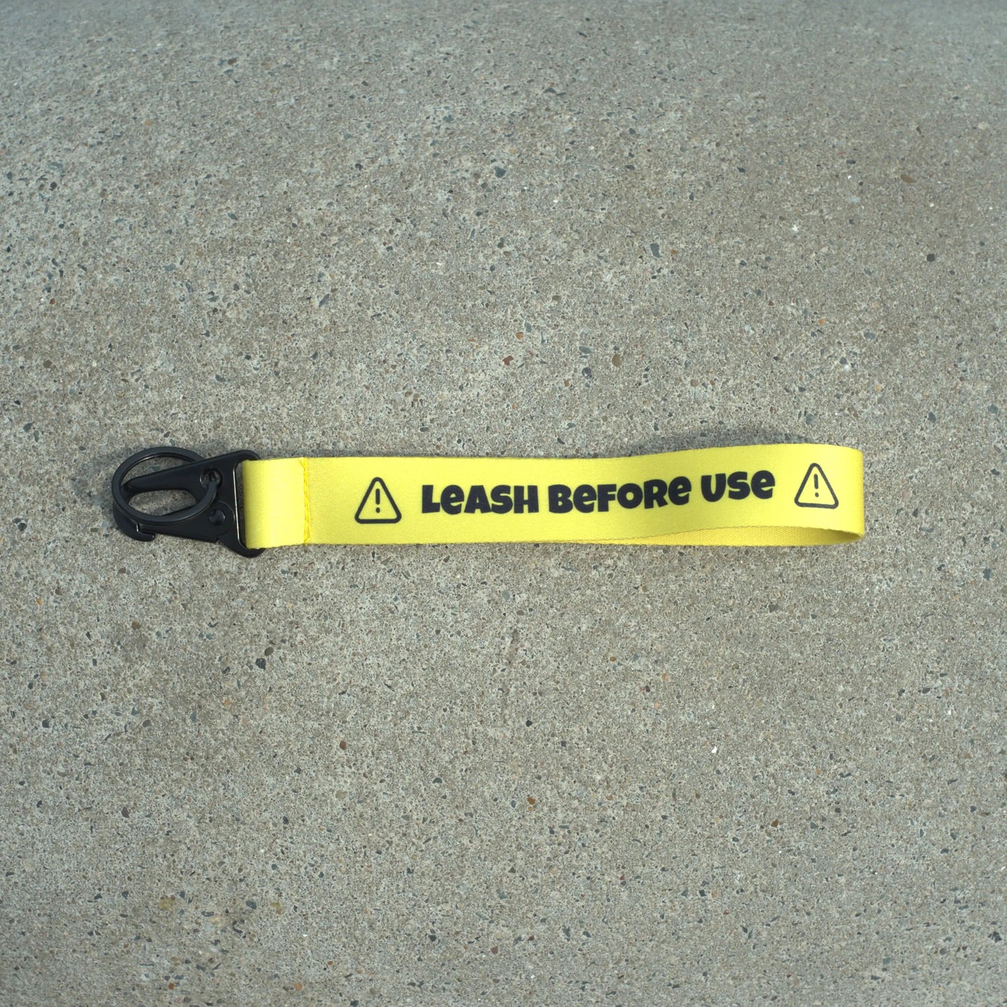 LEASH BEFORE USE Lanyard Yellow
